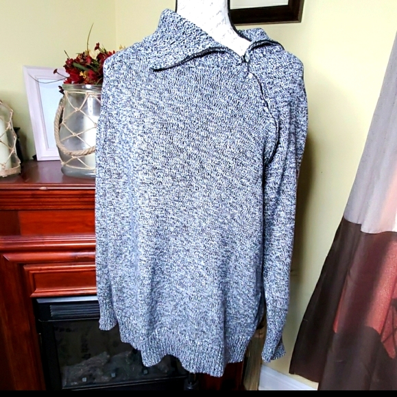 Karen Scott plus sz 1X sweater gray like new - Picture 2 of 8